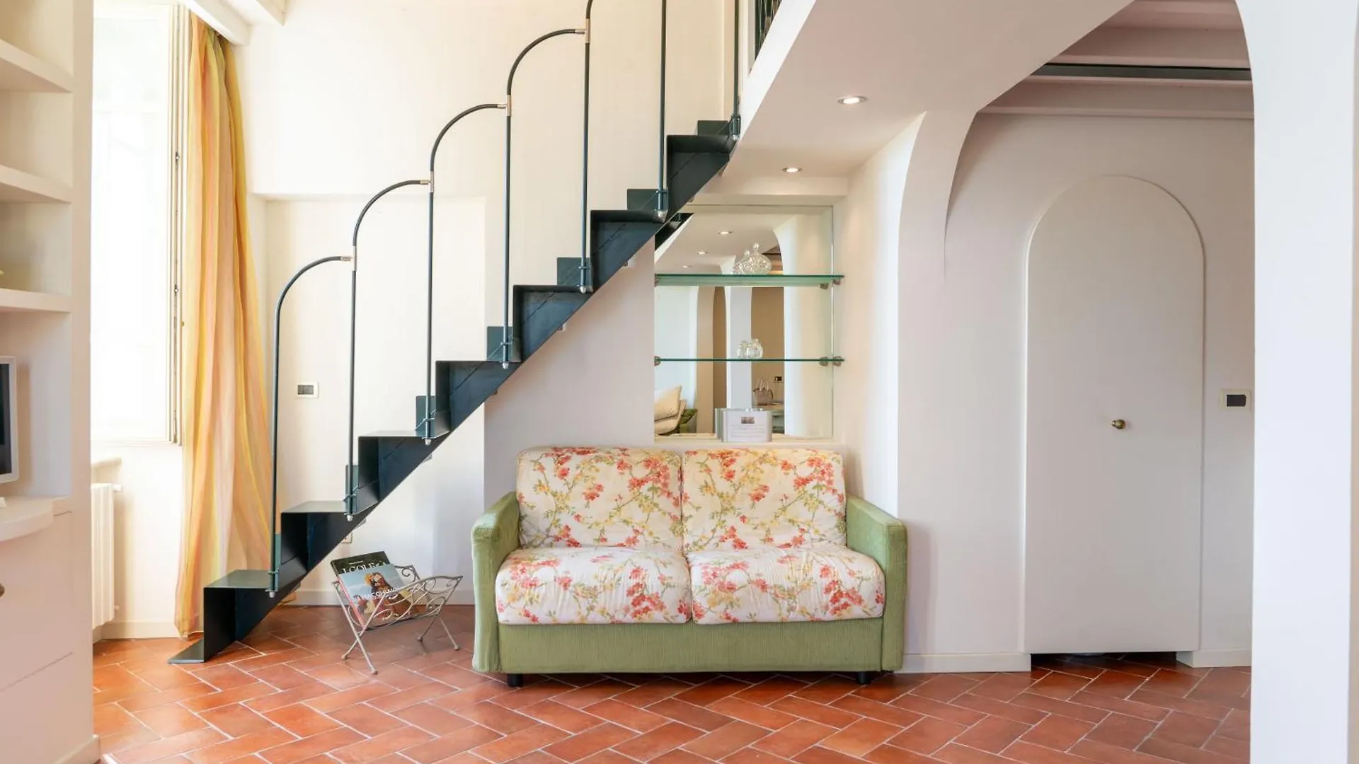 Demetra Apartment Soiano Del Lago 0*,